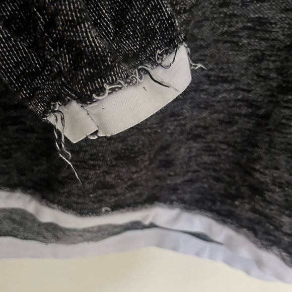 Men’s distressed sweater, made in Italy, grey with white detail, size L - Picture 5 of 10